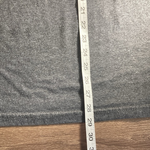 Unisex XL Gray March Madness 2016 NCAA The Victory T Shirt EUC - Picture 6 of 7